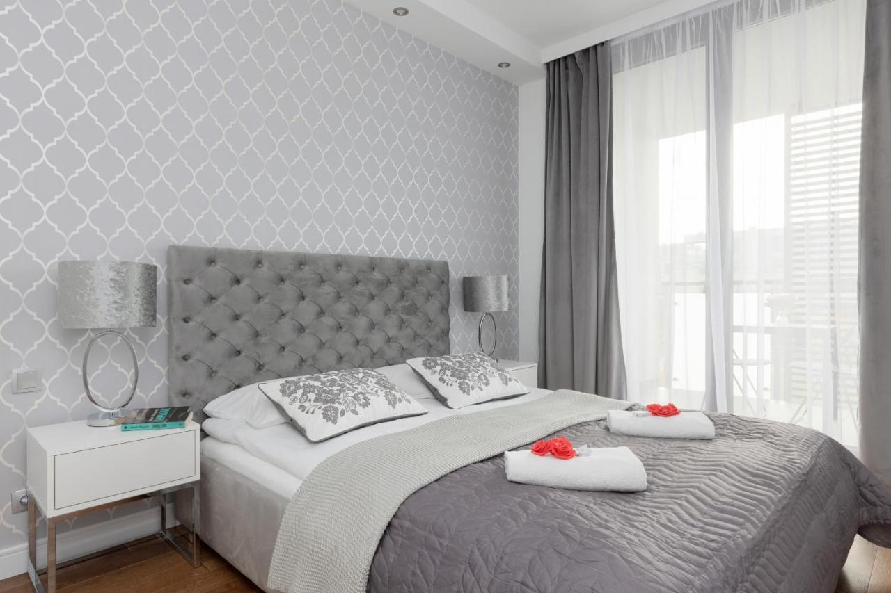 Warsaw Silver Residence By Renters Prestige Exterior foto
